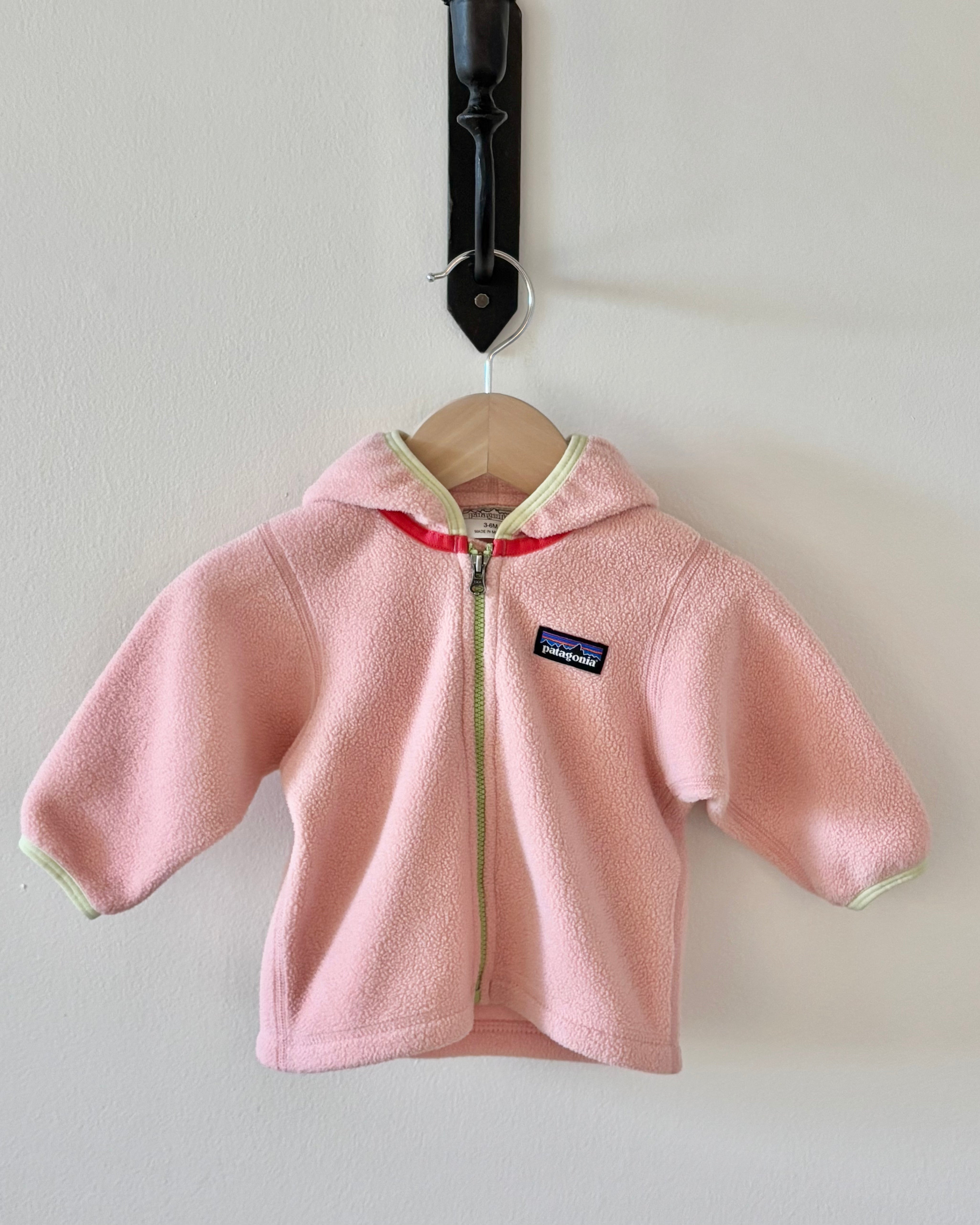 Patagonia - Light Pink Zip Up Hoodie 3-6M