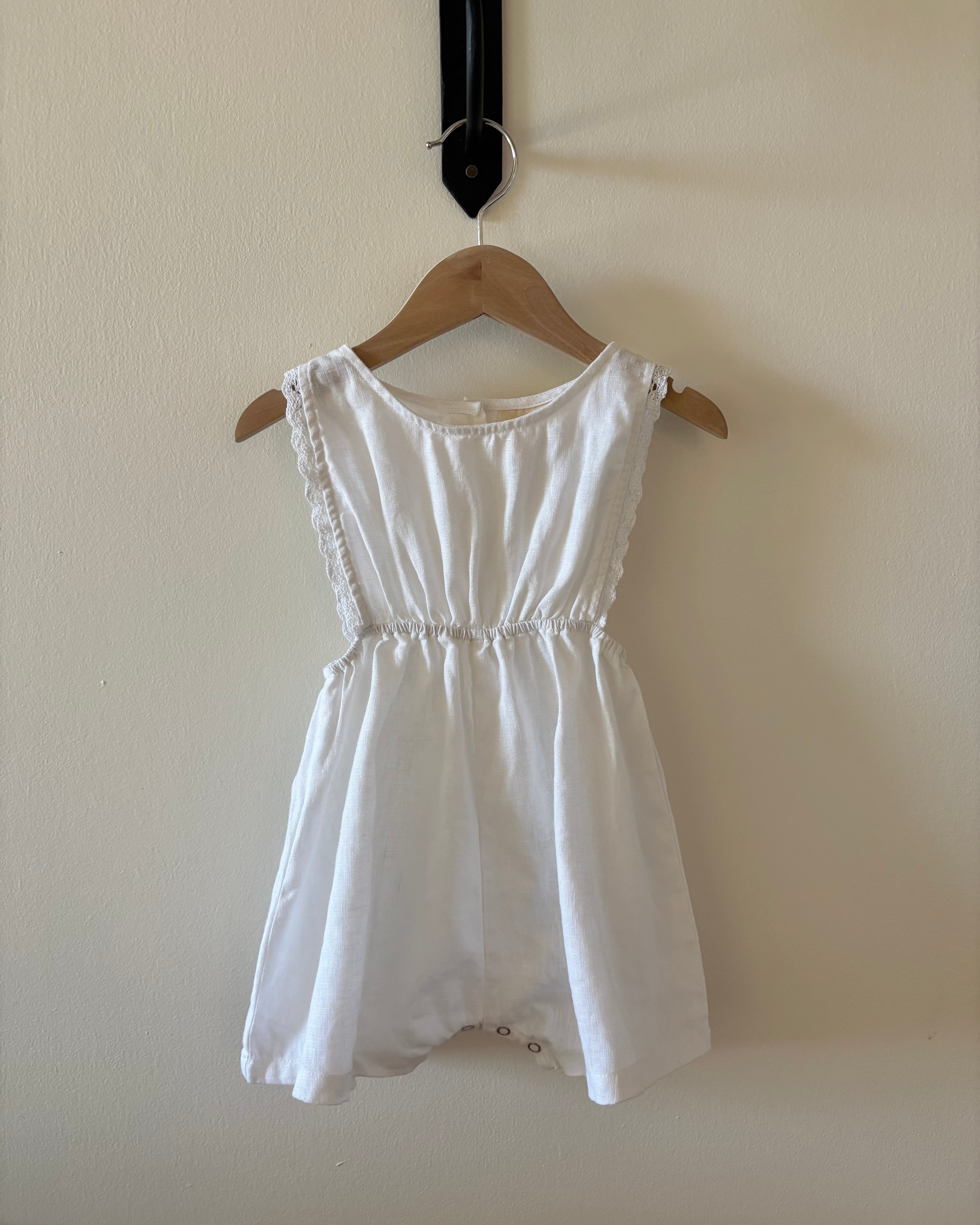 Marlowe & Mae - White Linen Romper 3Y