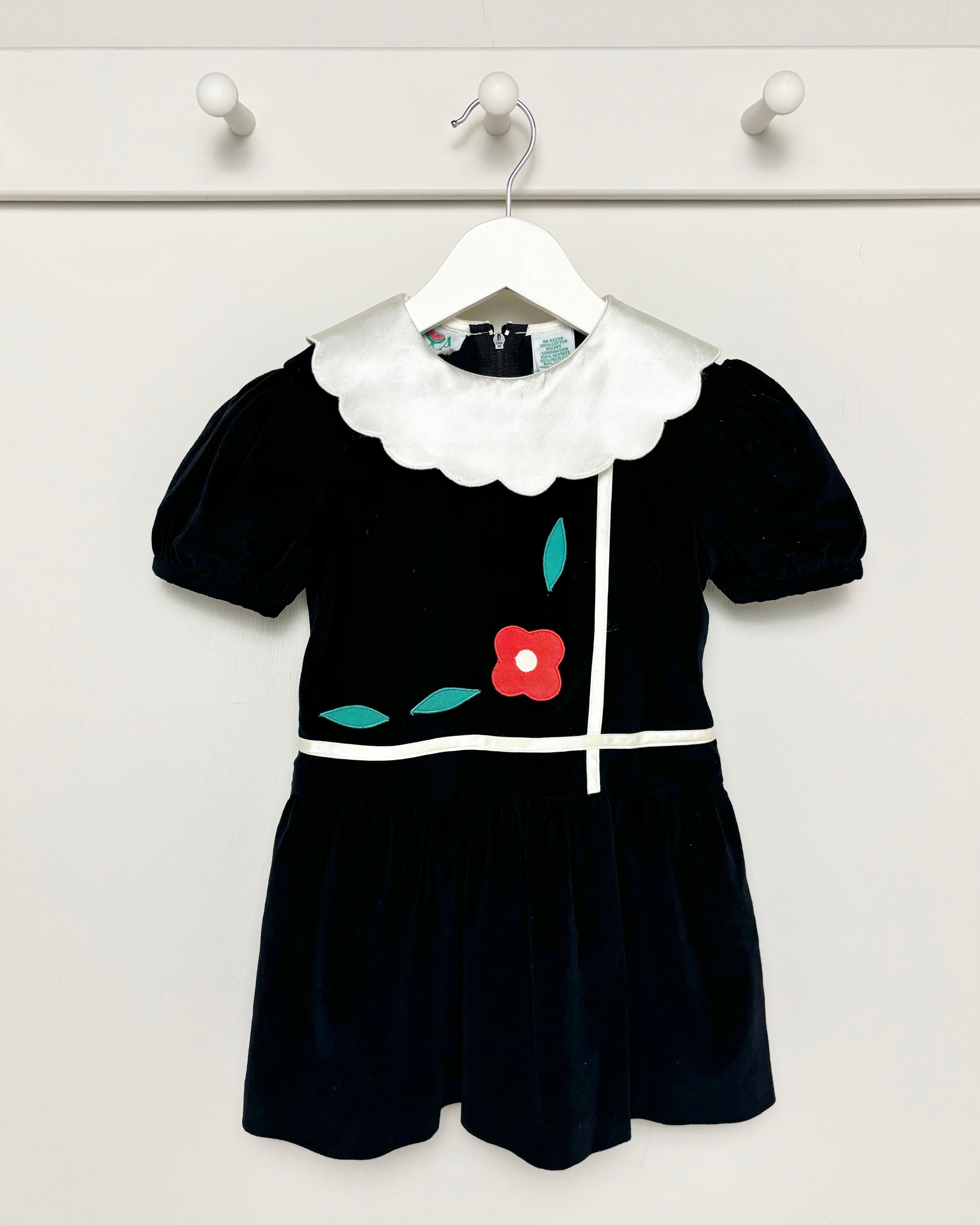 Vintage - Black Velvet Dress 3Y