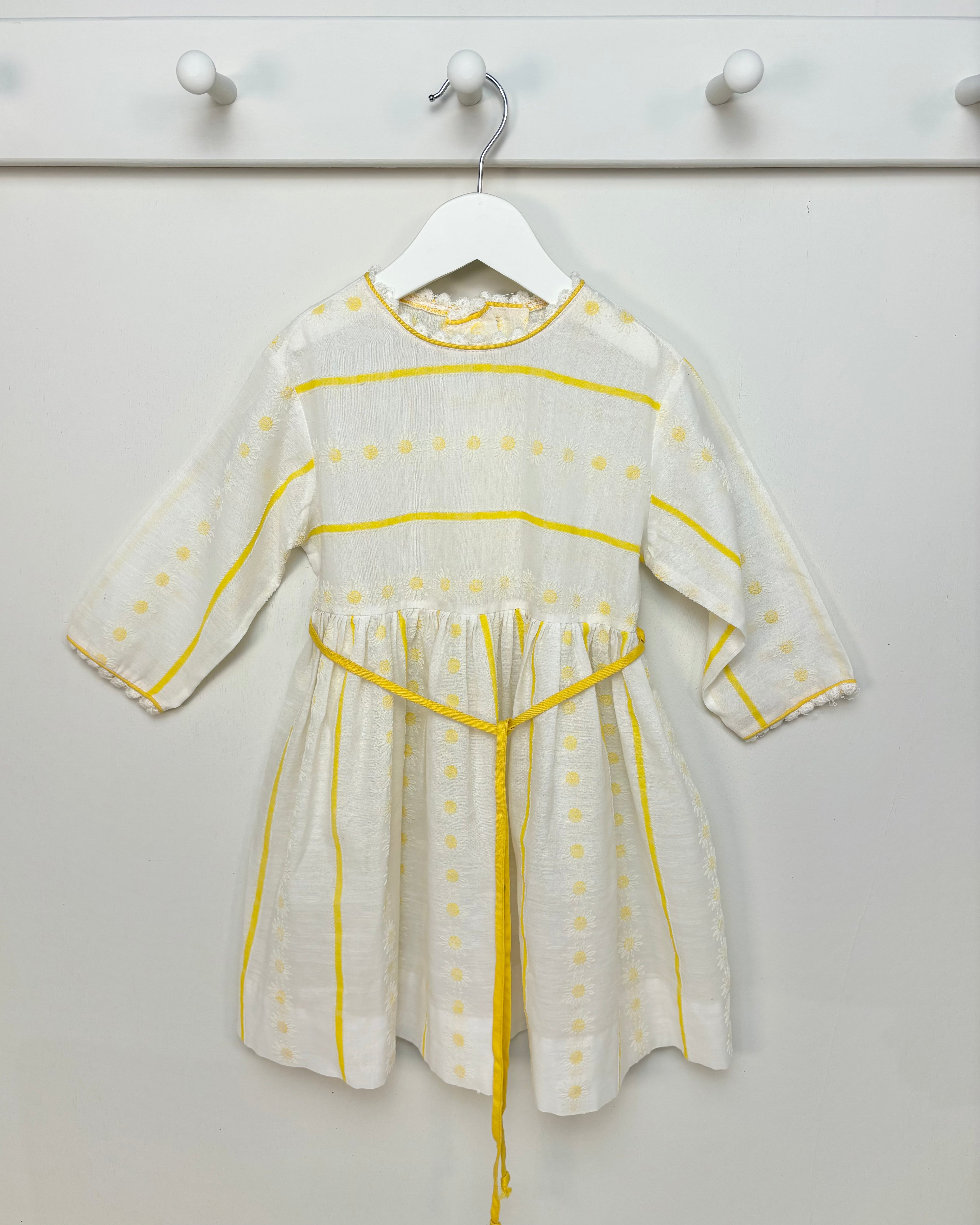 Vintage - 1990's Daisy Embroidered Dress 5-6Y